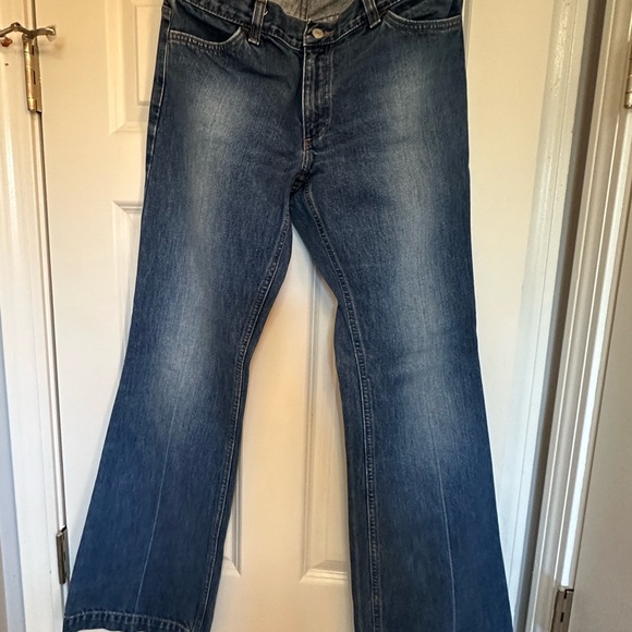 Vintage Gap Long and Lean flair denim. - Picture 9 of 9